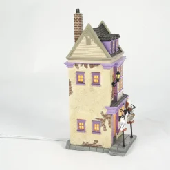 Hot Eeylops Owl Emporium Harry Potter™ Village