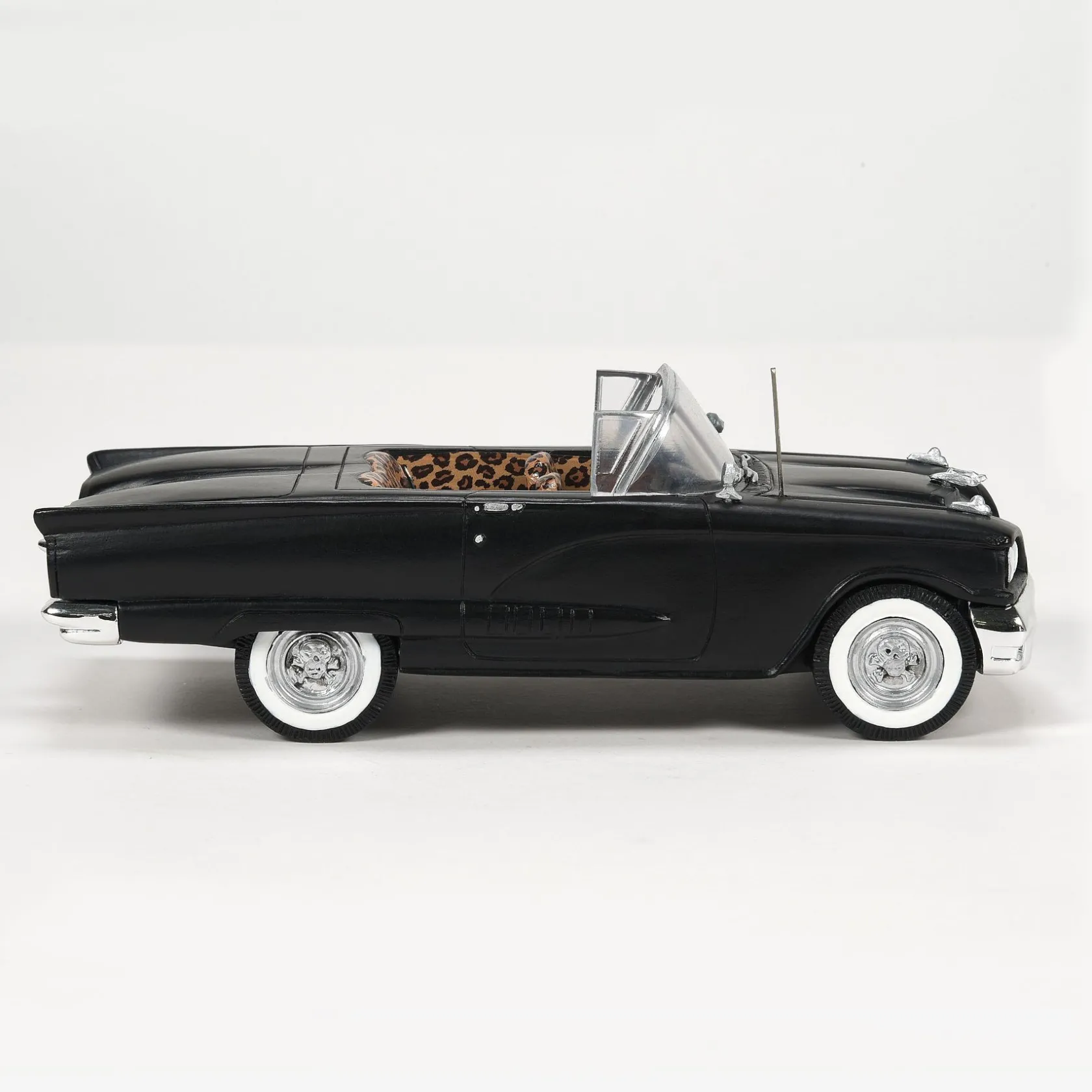 Outlet Elvira's Macabre Mobile Hot Properties Village