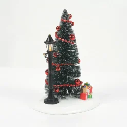Hot Lit Christmas Vignette Village Accessories
