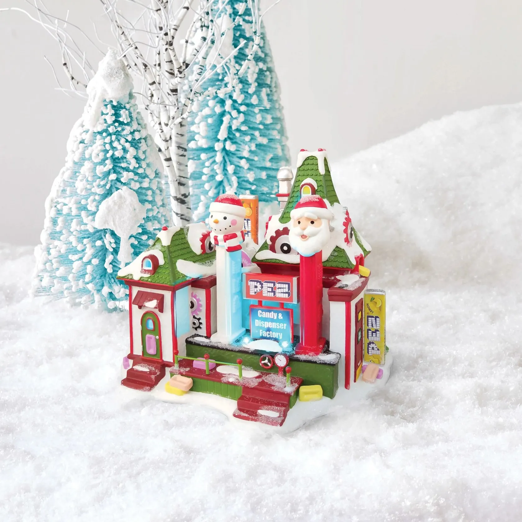 New The Imperial Palace Of PEZ North Pole Series